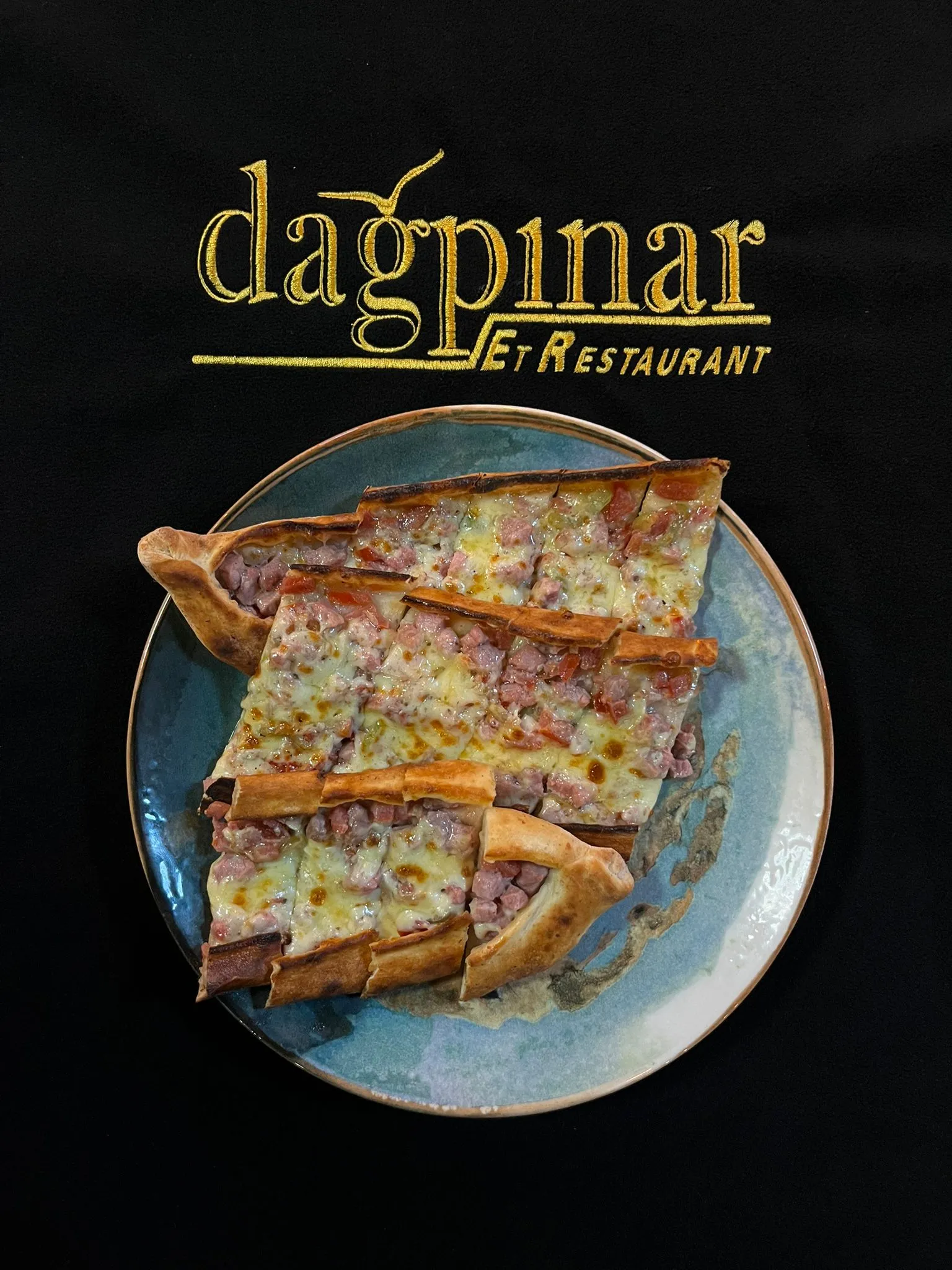 Kuşbaşı Kaşarlı Pide